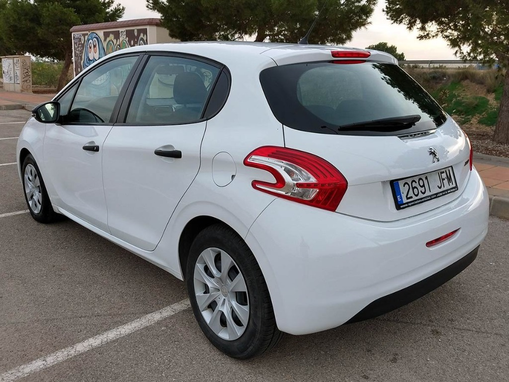 Planetara dreapta Peugeot 208 2014 HATCH
