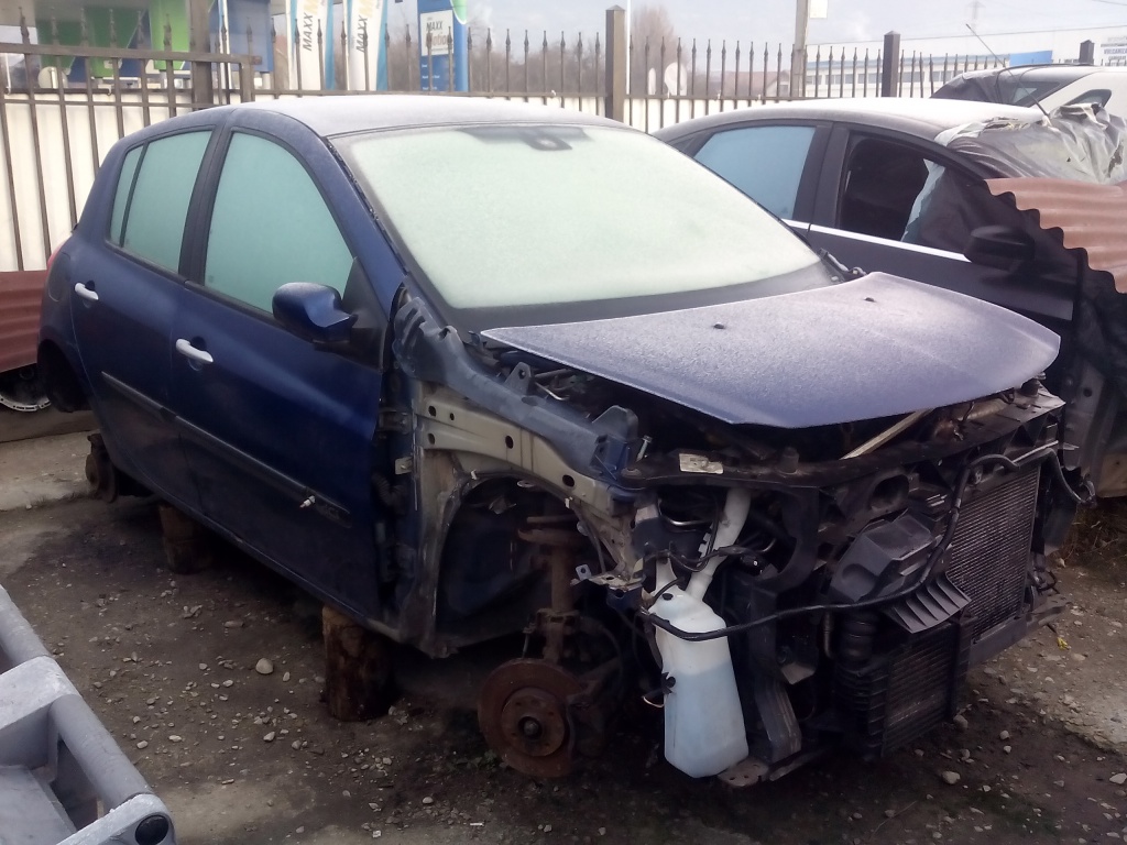 Planetara dreapta Renault Clio 2006 Hatchback 1.5 dci