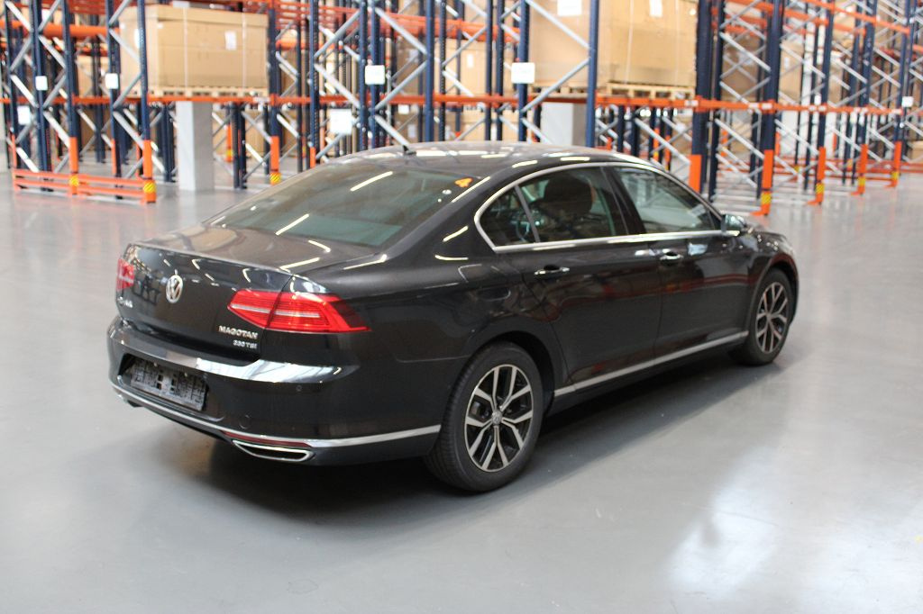 Planetara dreapta Volkswagen Passat B8 2016 limuzina Magotan 1.8 TSI CUF