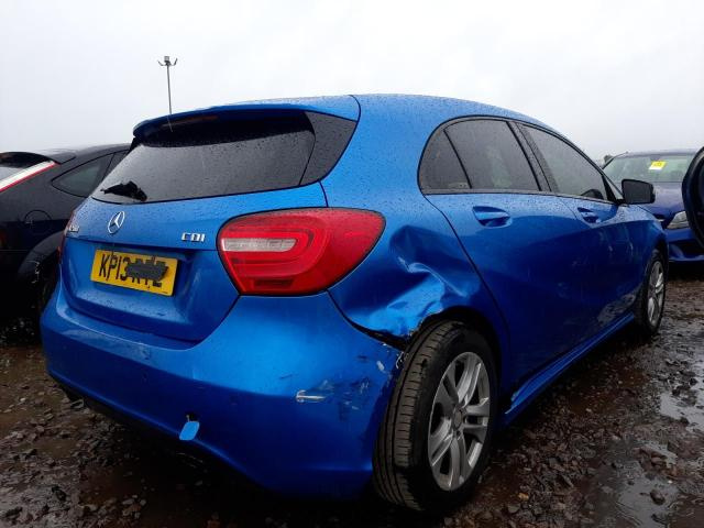 Planetara fata stanga Mercedes-Benz A-Cl