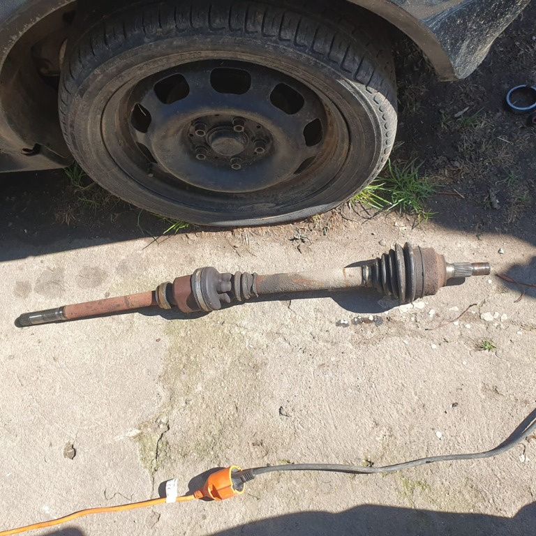 PLANETARA LUNGA DREAPTA CITROEN C4 1.6 HDI