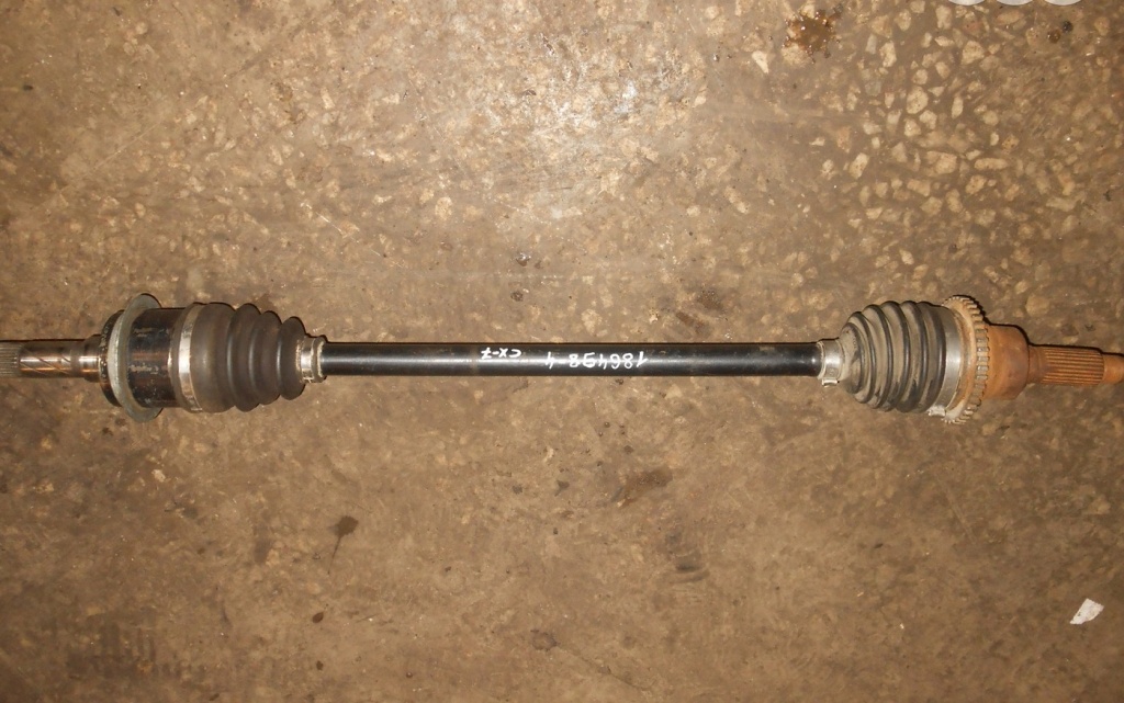 Planetara spate dreapta Mazda CX-7 2.2 Diesel 2009 Cod Motor R2AA 173 CP