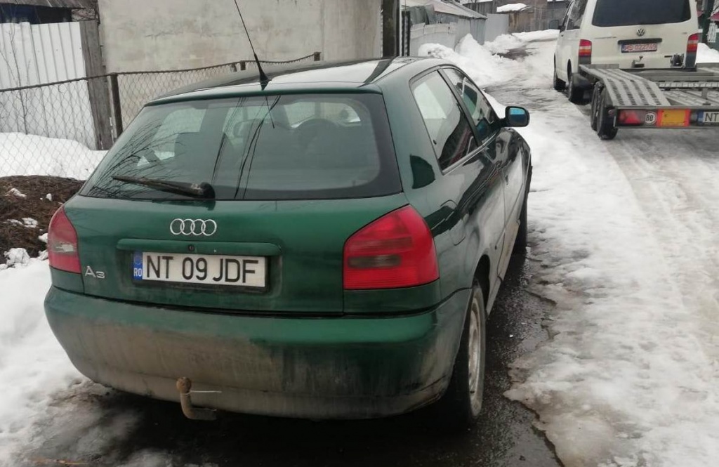 Planetara stanga Audi A3 8L 2000 coupe 1