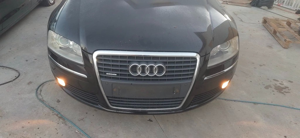 Planetara stanga Audi A8 2009 sedan 3.0