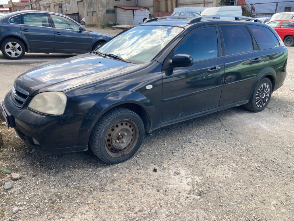 Planetara stanga Chevrolet Lacetti 2008 