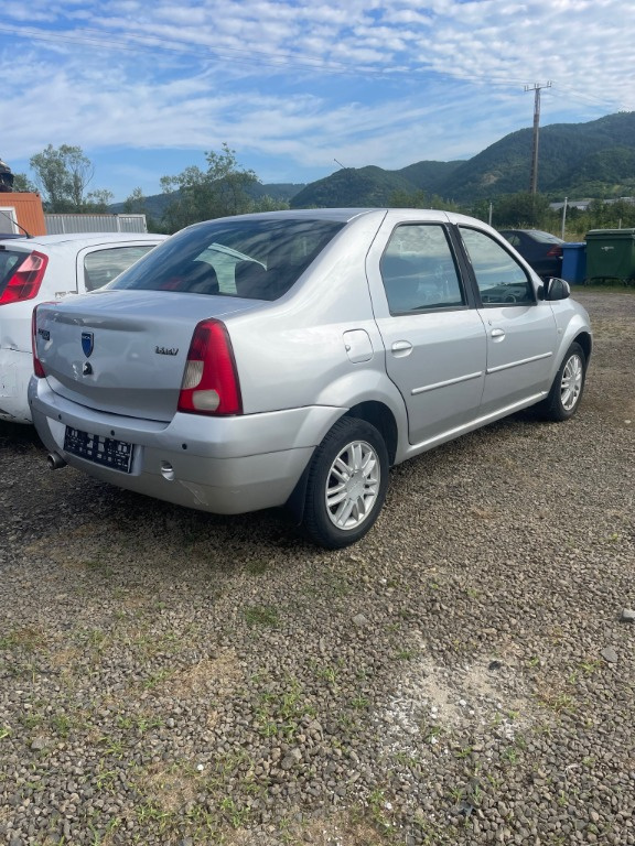 Planetara stanga Dacia Logan 2007 sedan 