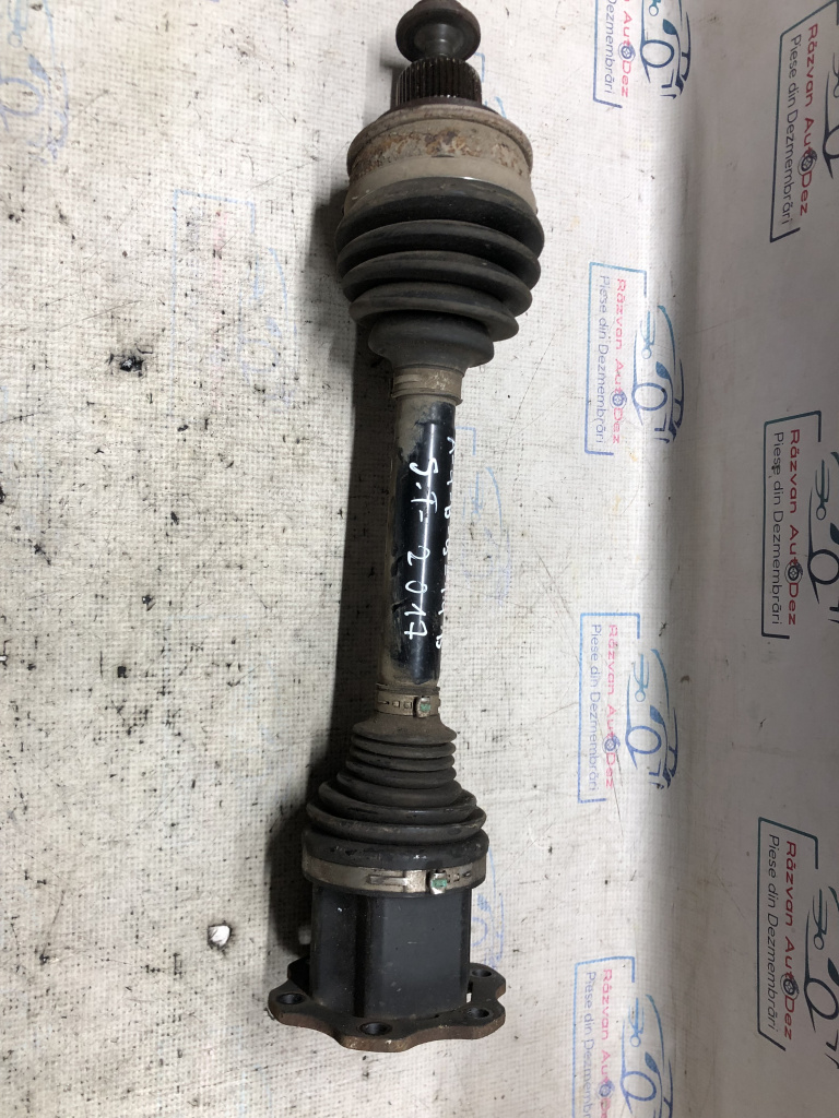 Planetara stanga fata Audi A4 B9 1.4 Benzina 2017, 8W0407271E