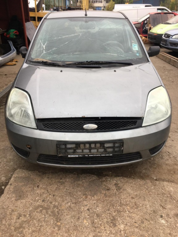 Planetara stanga Ford Fiesta 5 2005 HATC