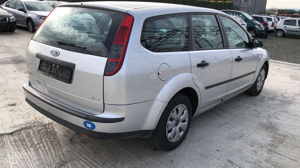 Planetara stanga Ford Focus 2 2006 BREAK