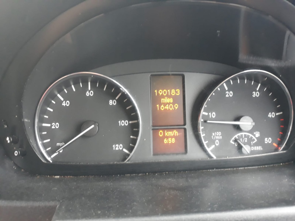 Planetara stanga Mercedes Sprinter 906 2