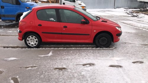 Planetara stanga Peugeot 206 2006 Berlin