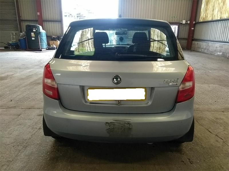 Planetara stanga Skoda Fabia 2 2010 Hatc