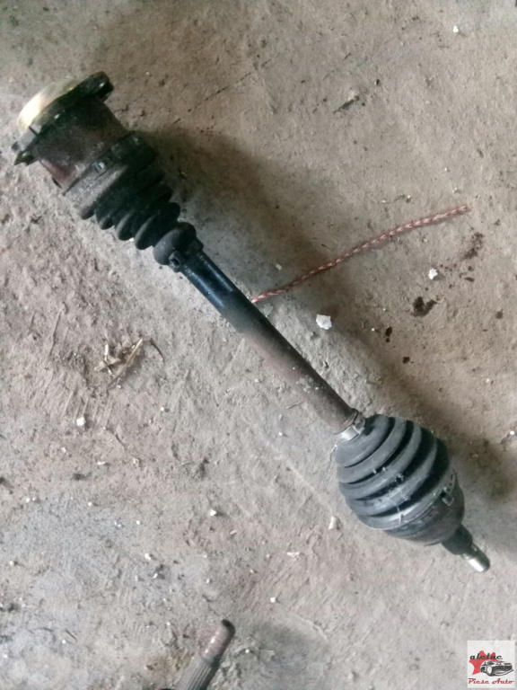 Planetara stanga Volkswagen Golf 4 2.0 benzina an 1997-2006