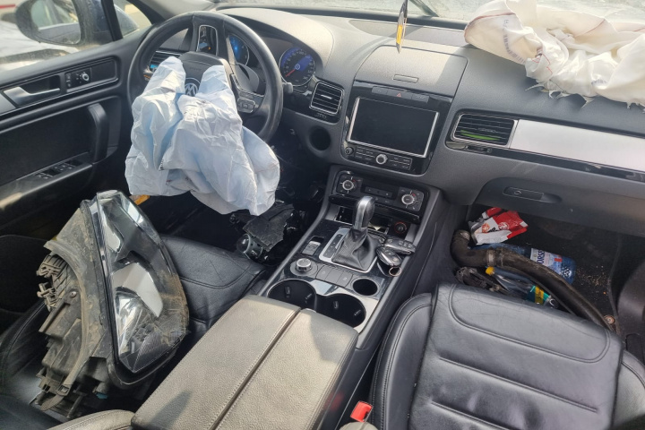 Planetara stanga Volkswagen Touareg 7P 2