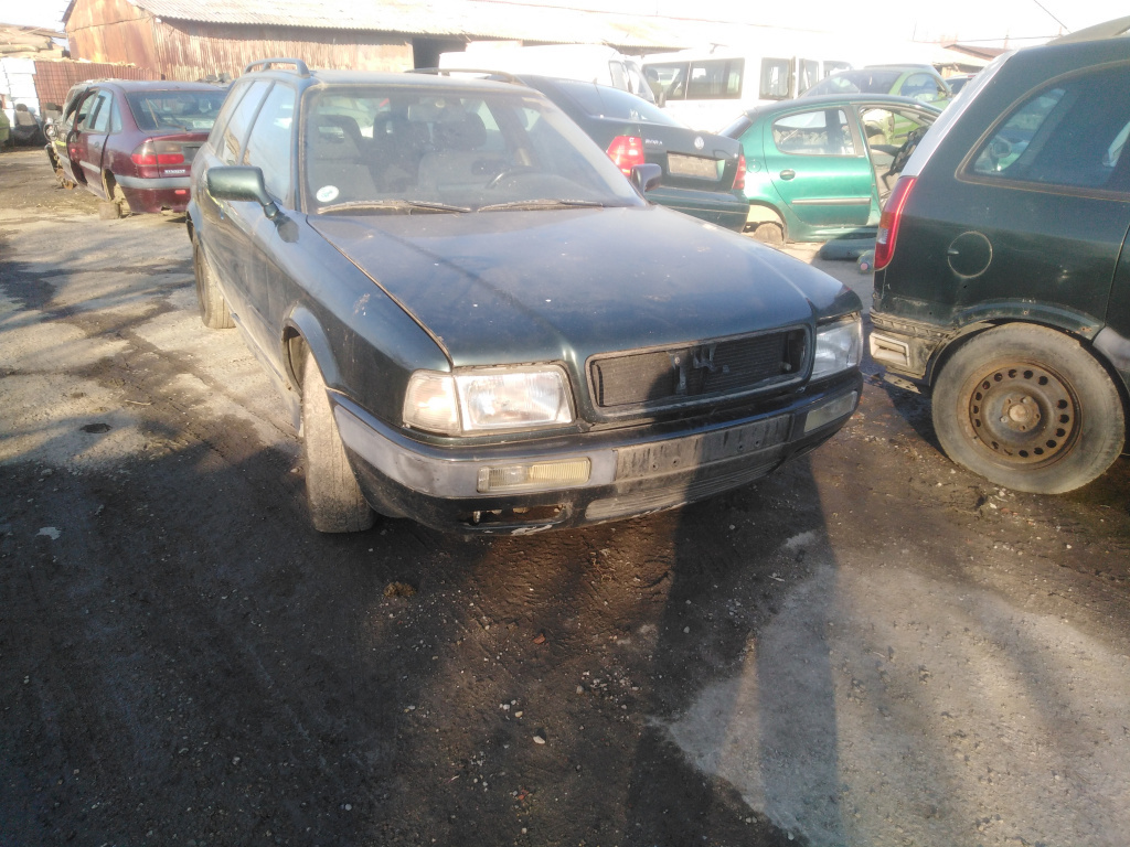Plansa bord Audi A4 B5 1993 80 B4 Combi 1.6 benzina (ADA) 101cp
