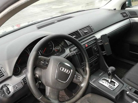 Plansa bord Audi A4 B7,2007,2.0,TDI,BPW,140CP,Break,LY7G,COD310