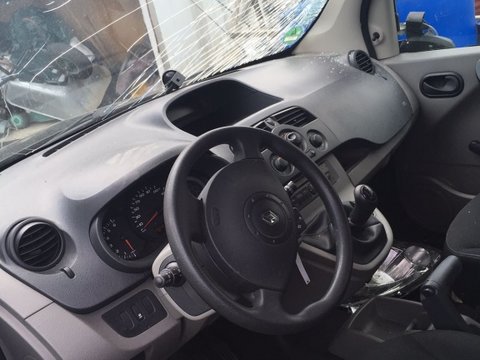 Plansa bord cu airbag Renault Kangoo an 2011
