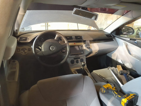 Plansa bord cu airbag sofer pasager VW Passat B6