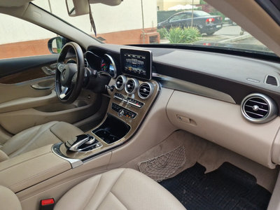 Plansa bord cu head up display Mercedes C-Class W2