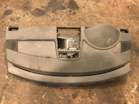 Plansa bord dezechipata seat alhambra 1995 - 2005