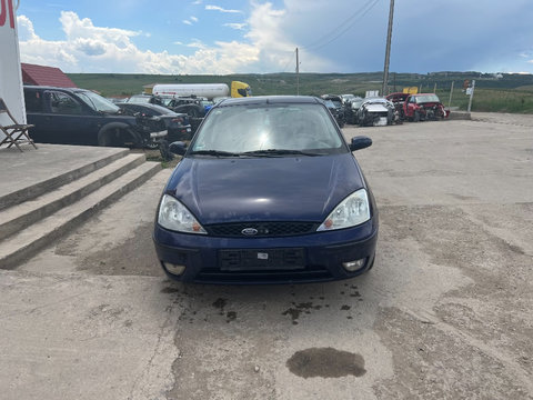 Plansa bord Ford Focus 2002 hatchback 1.6 benzina