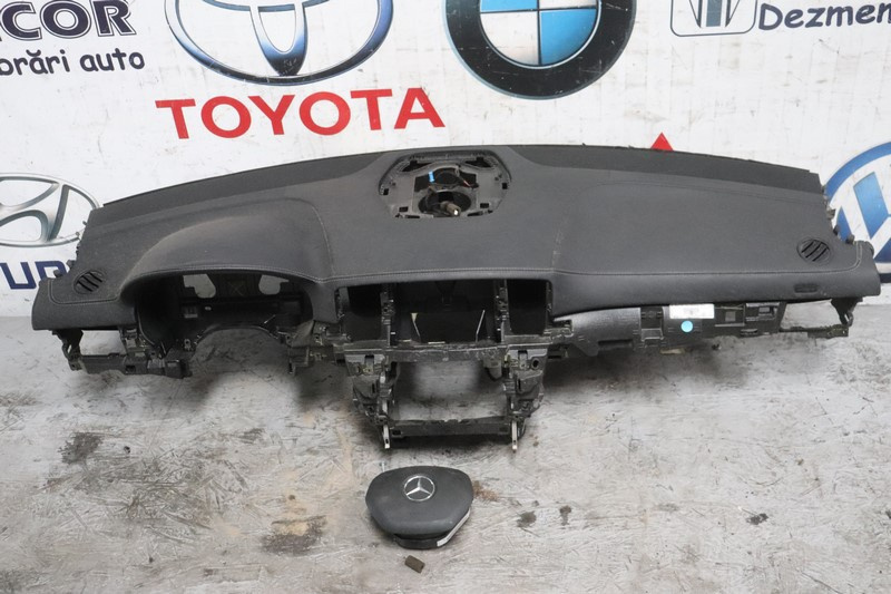 PLANSA BORD IMBRACATA MERCEDES ML W166 2016 CU AIR