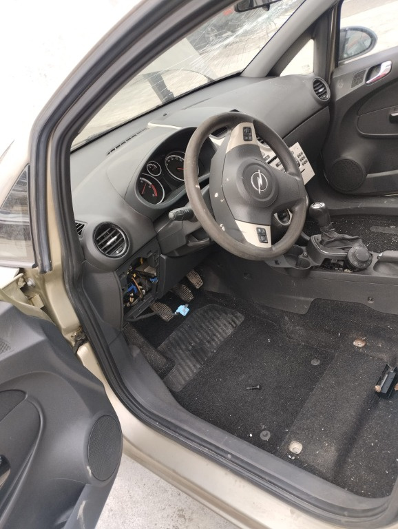 Plansa Bord + Kit Airbag Opel Corsa D An Fabricatie 2008