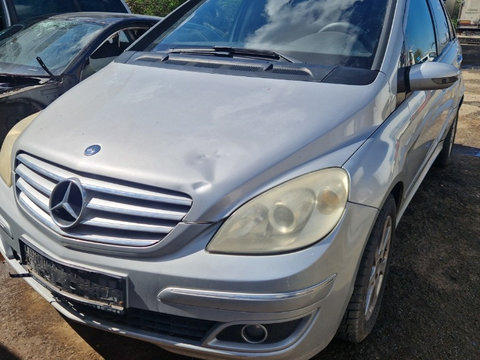 Plansa bord Mercedes B-Class W245 B180 an 2007