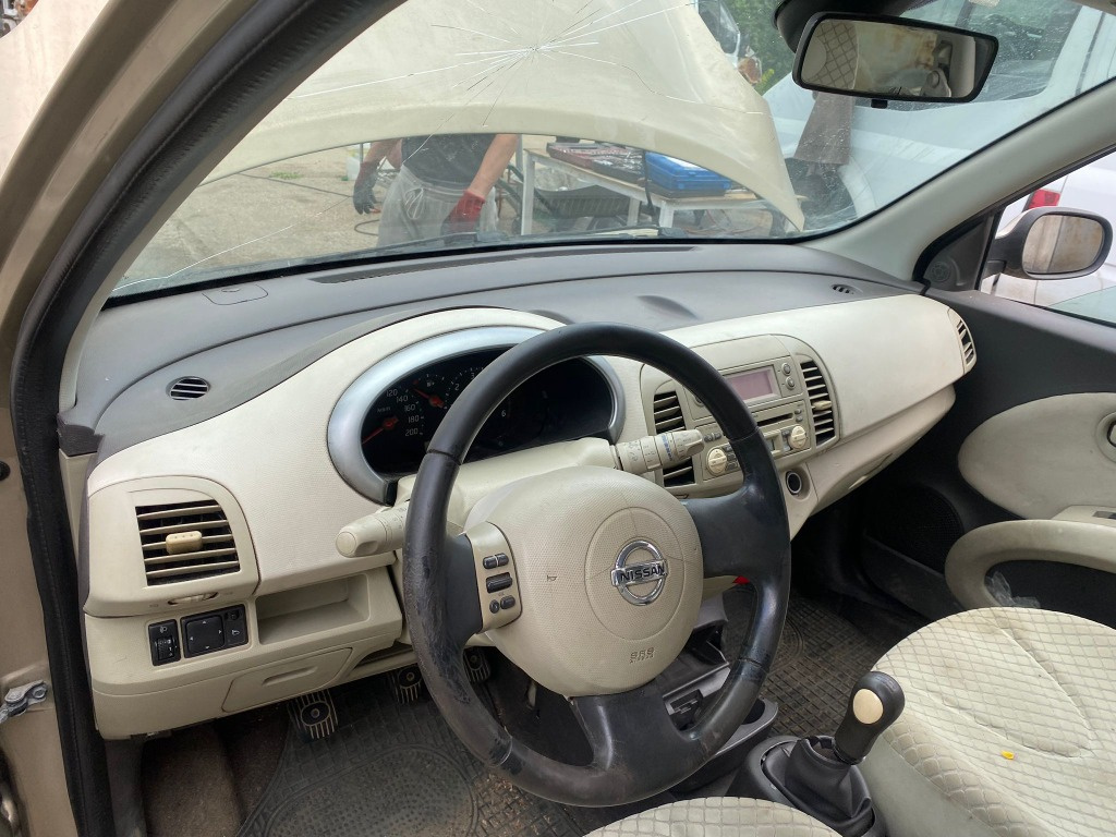 Plansa Bord Nissan Micra Volan Stanga 2003 - 2009