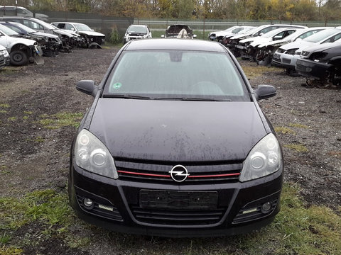 Plansa bord Opel Astra H 2004 hatchback 1.8