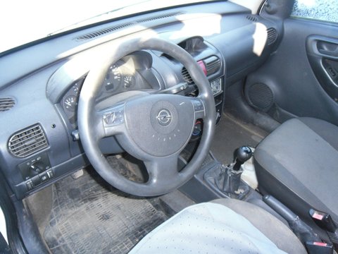 Plansa bord Opel Combo an 2006