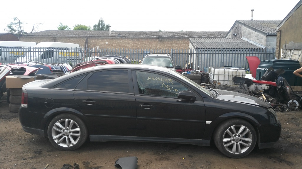 Plansa bord Opel Vectra C 2006 Hatchback