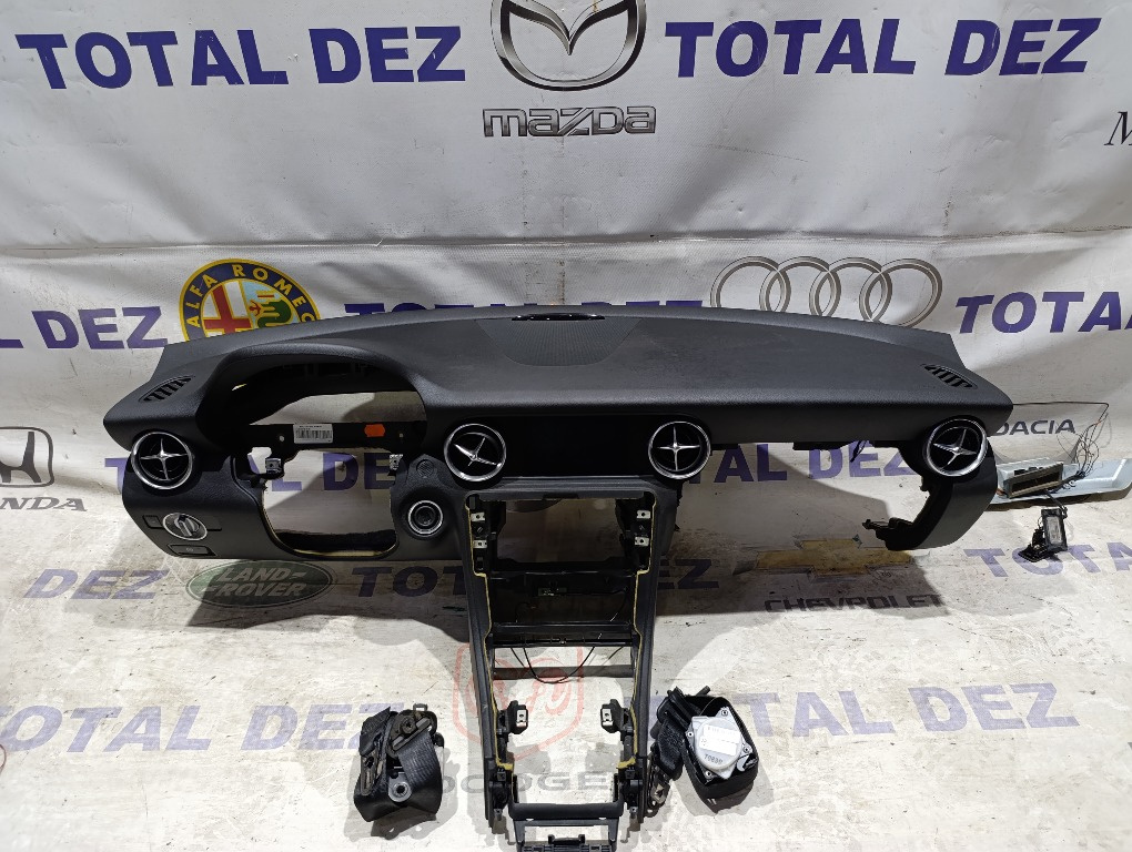 Plansa bord si centuri,Mercedes SLK 2014