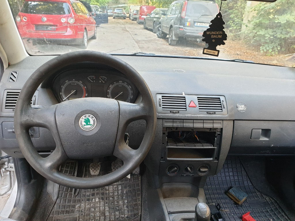 Plansa bord Skoda Fabia 2003 Berlina 1.2 HTP