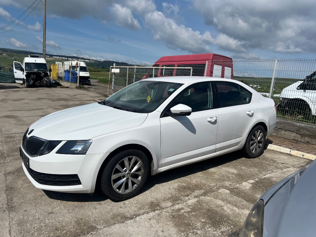 Plansa bord Skoda Octavia 2018 Limuzina 