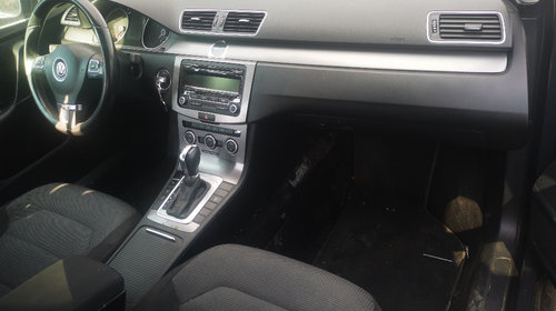 Plansa bord Volkswagen Passat B7 airbag 