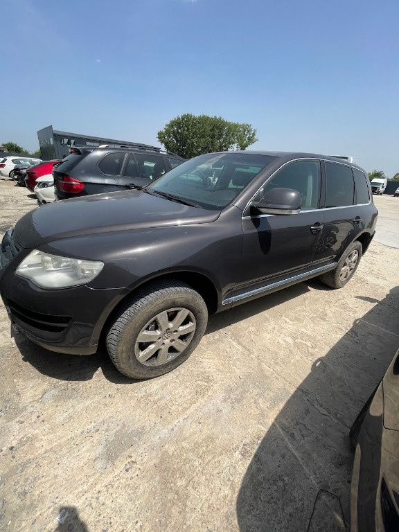 Plansa bord Volkswagen Touareg 7L 2009 SUV 3.0 die