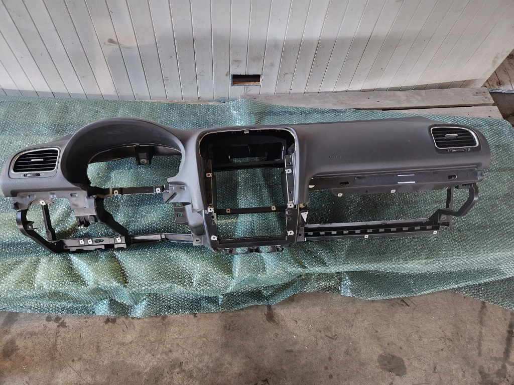 Plansa bord Vw Golf 6 hatchback 2010 2011 2012 201
