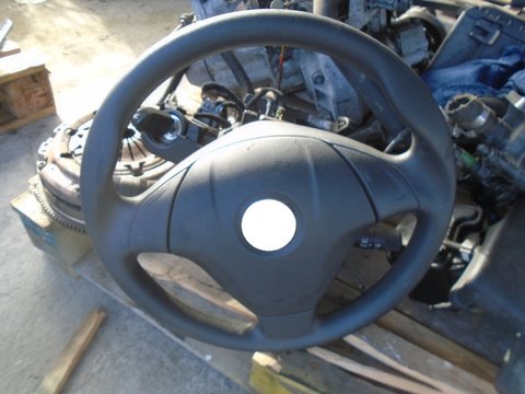 Plansa de bord cu airbag + airbag volan Opel Combo din 2012