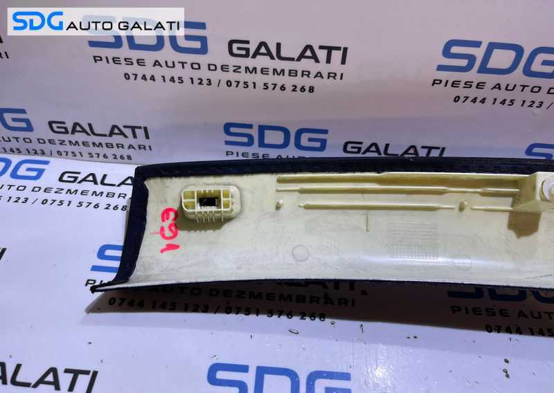 Plastic Capac Stalp Prag Dreapta Fata Pa