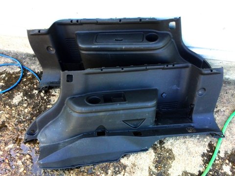 PLASTIC LATERAL PORTBAGAJ STANGA SAU DREAPTA NISSAN PATHFINDER R51 2005 .. 2011