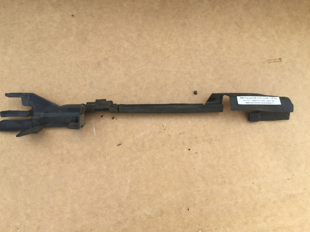 Plastic trager VW Passat B8 5G0121332K 5G0 121 332 K