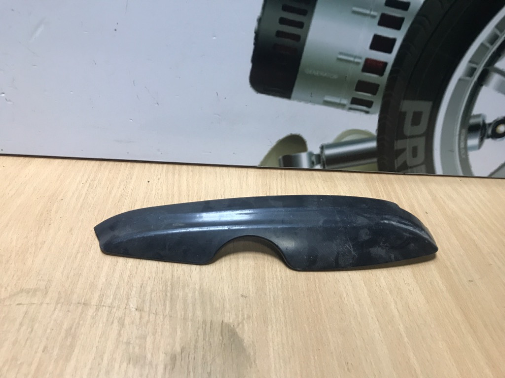 Pleoapa far stanga tuning vw golf 4