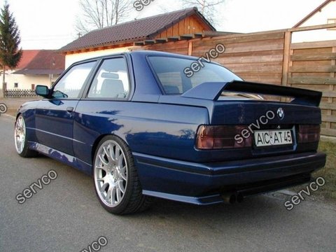 Pleoapa spoiler eleron portbagaj bmw e30