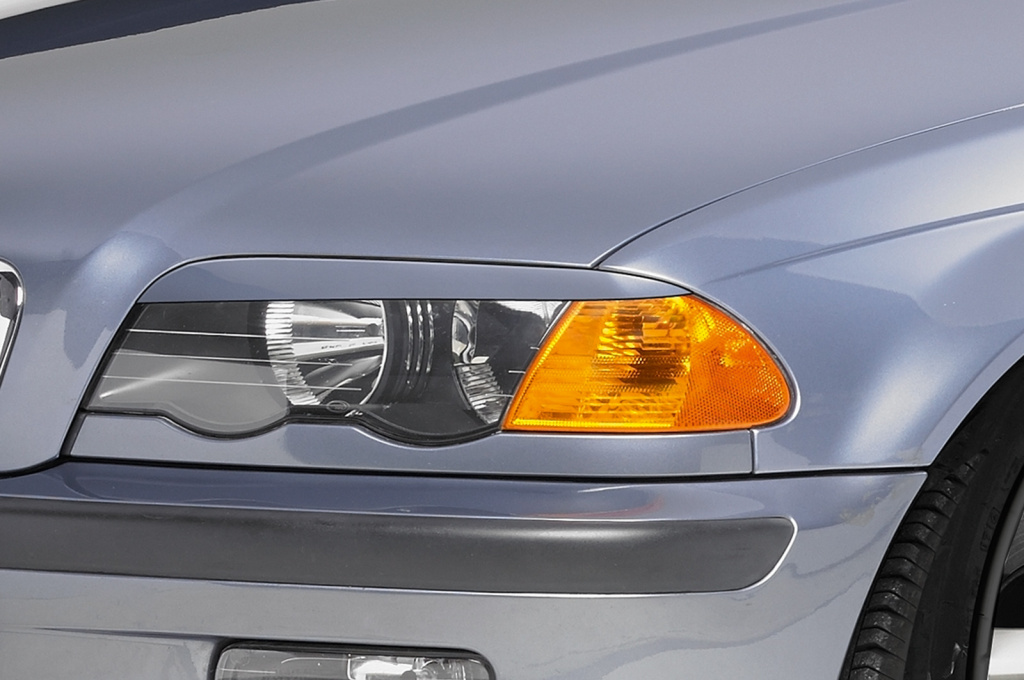 Pleoape Faruri pentru BMW seria 3 E46 varianta Limo/Touring anii 03/1998-09/2001 SB232