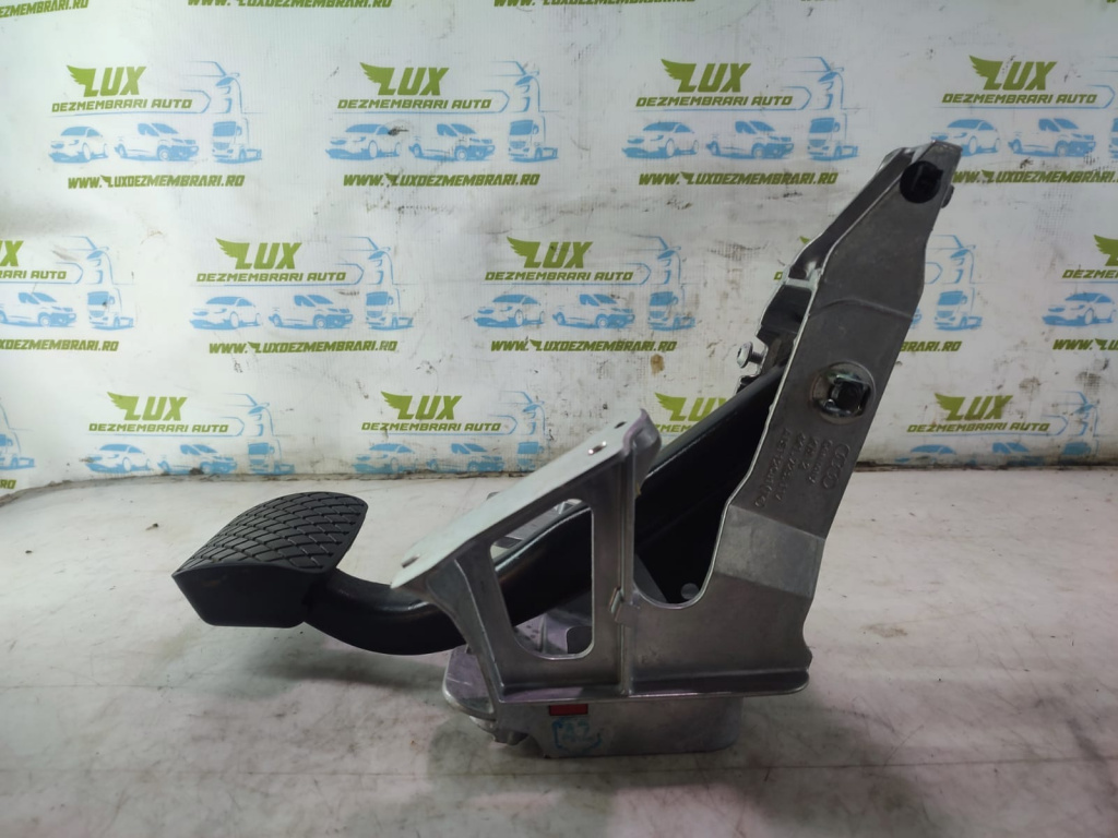 Pod pedalier 4K1723117 Audi A6 C8 [2018 