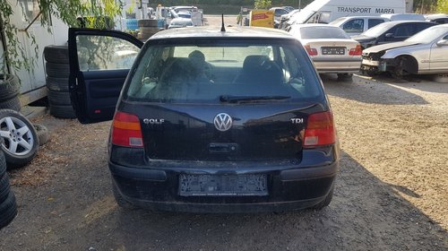 Polita hayon Volkswagen Golf 4 2003