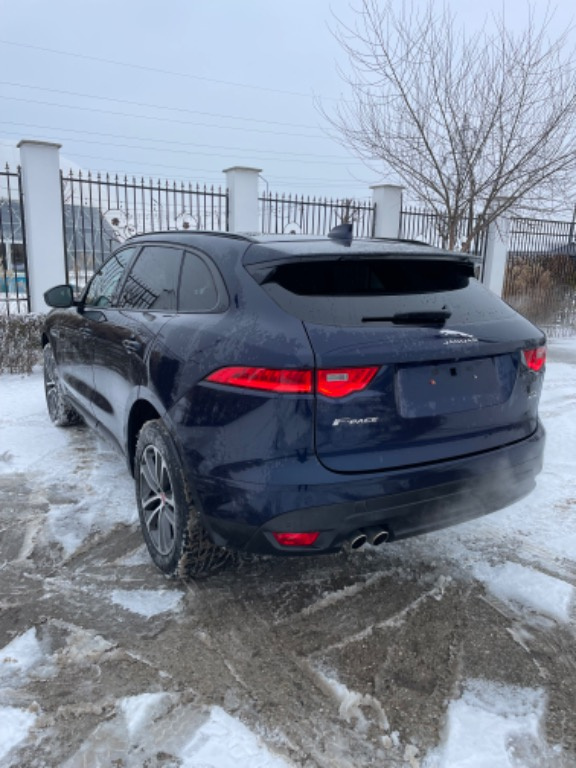 Polita portbagaj Jaguar F-Pace 2018 SUV 