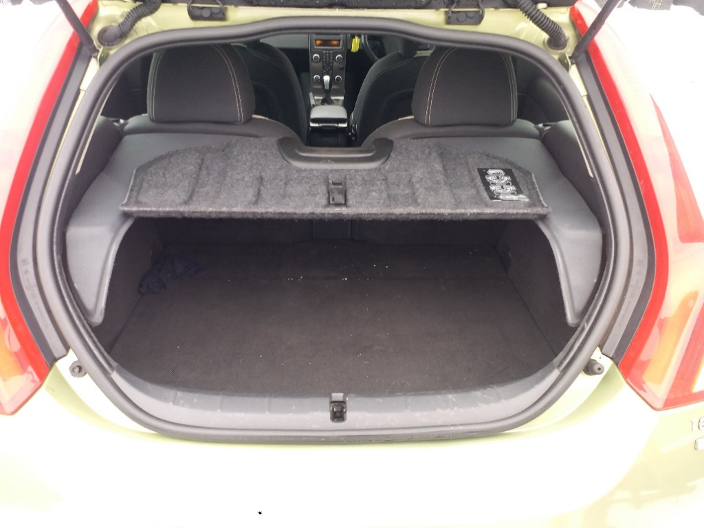 Polita Portbagaj Volvo C30 Model 2006-2012