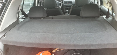 Polita portbagaj VW Golf 4 Hatchback